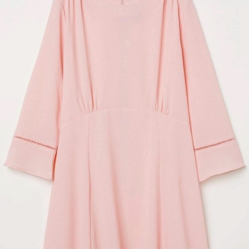 Wome's H&M DIVIDED PINK Dress, Size 14, used. - Picture 5 of 9